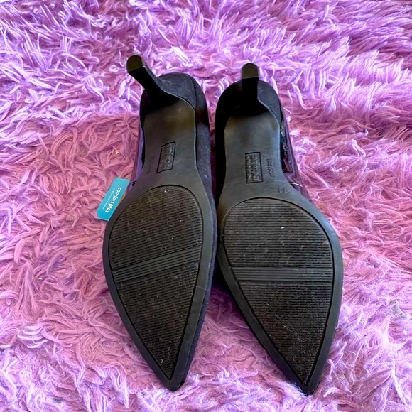 Comfort Plus by Predictions Black Suede & Leather - Picture 6 of 11